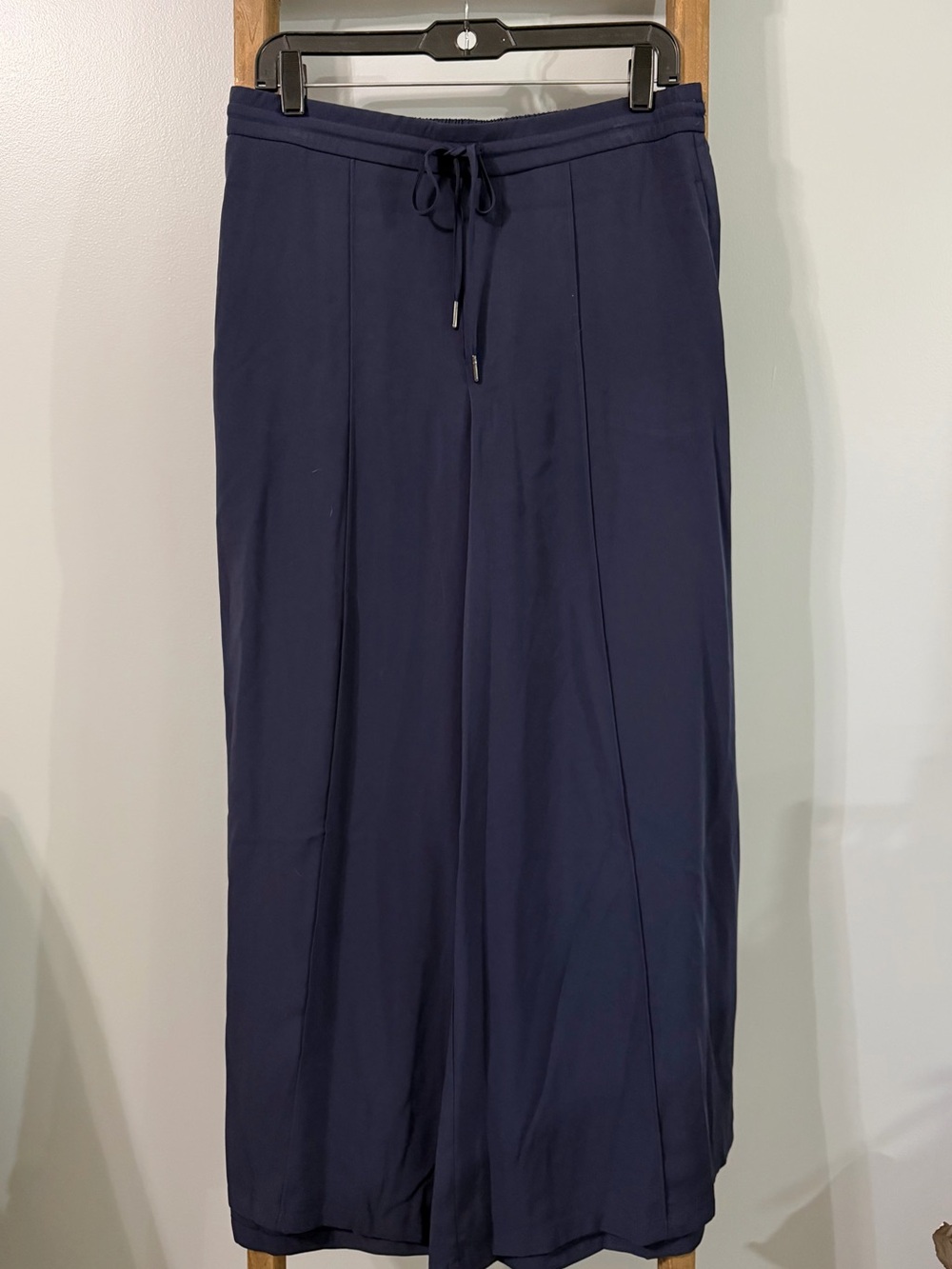 Simply Vera Wang Wide Leg Pants in Navy Blue Size Medium Like New